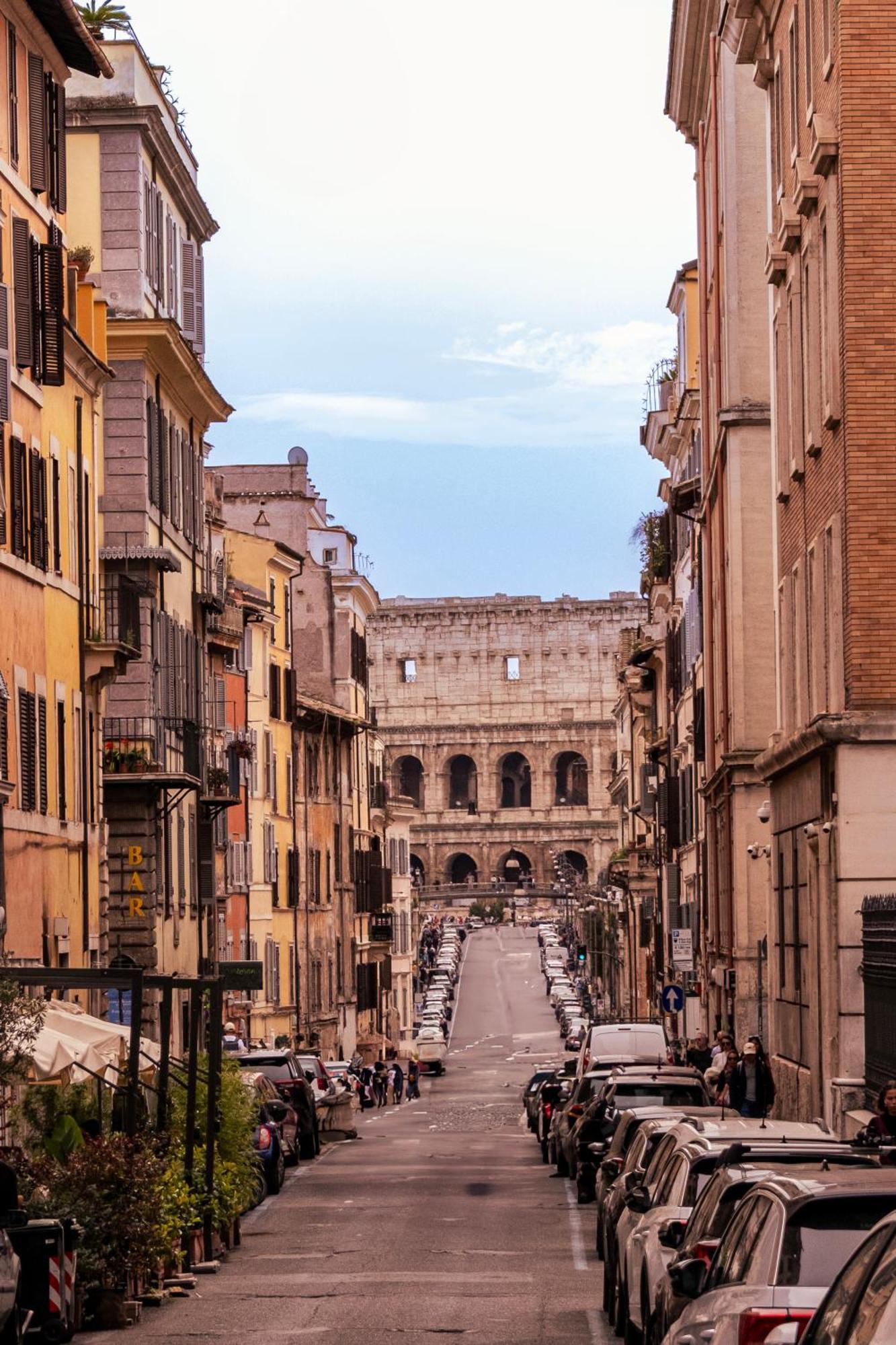 Monti Luxury Patio * Rome