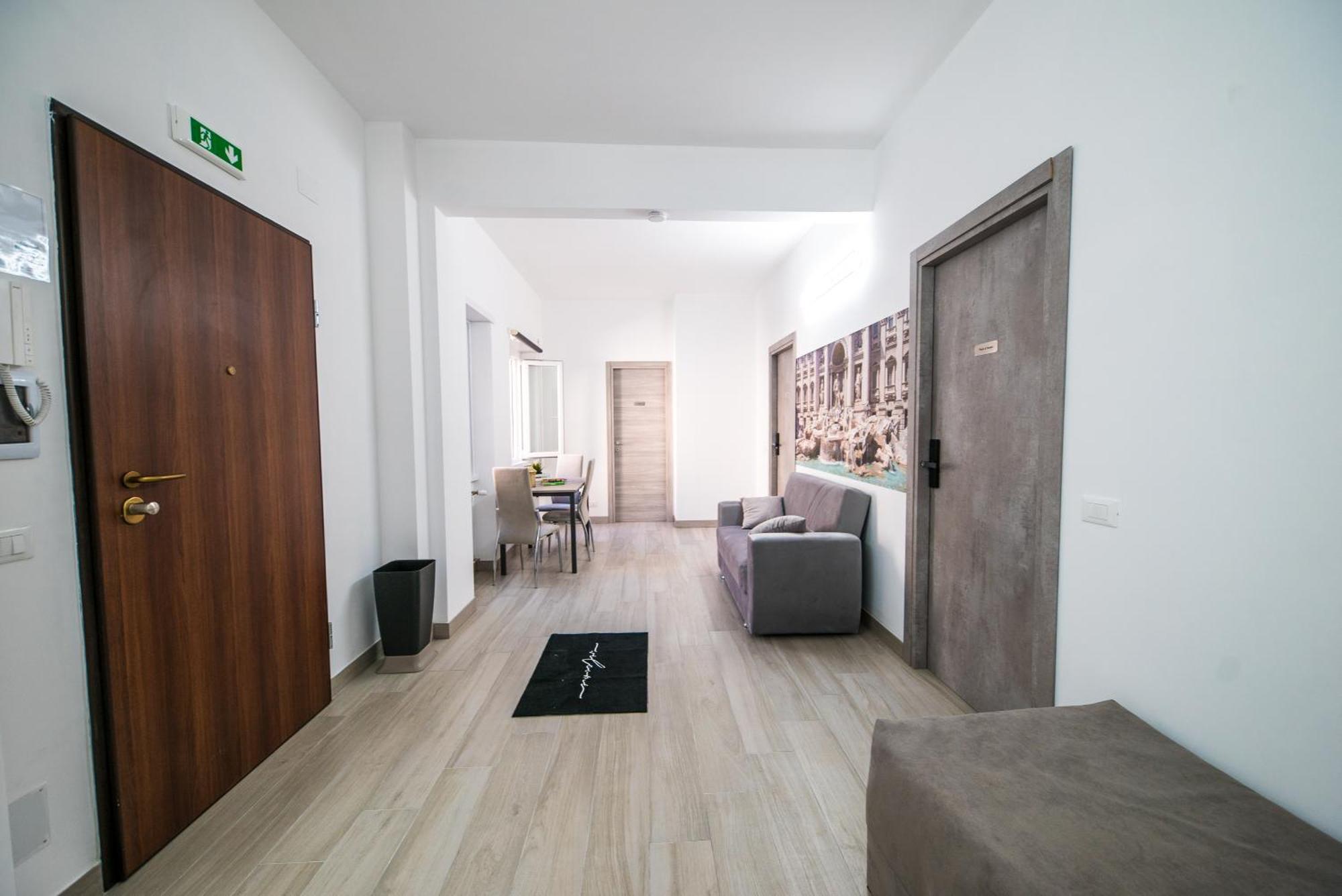 Domus Trevi Garbatella Guest house