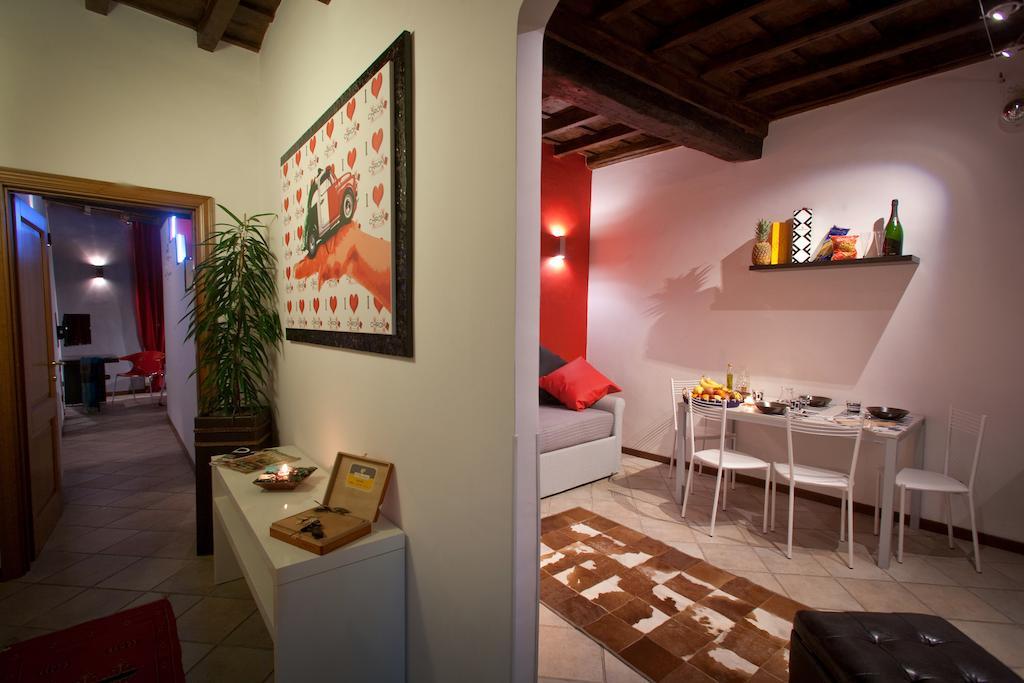 Apartment Chroma Italy - Chroma Campo De' Fiori