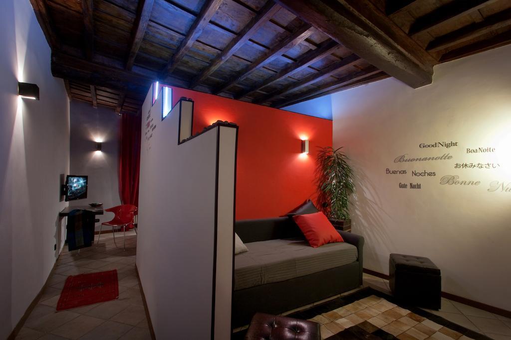 Chroma Italy - Chroma Campo De' Fiori Rome