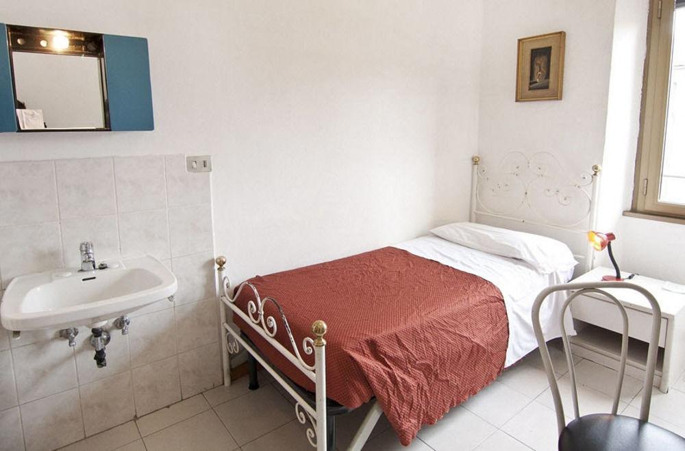 Marsala Hotel 2*