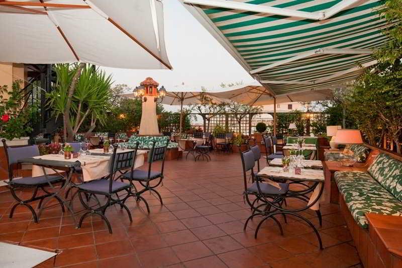 Hotel Diana Roof Garden