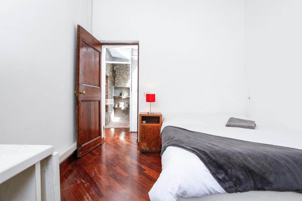 Pantheon Square Family Appartement *