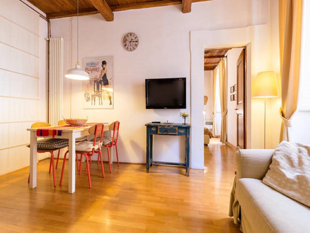 Il Mandorlo A Monti Appartement