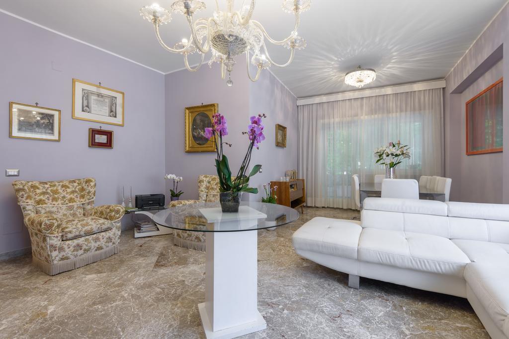 Luxury In Vatican Area Apartment *