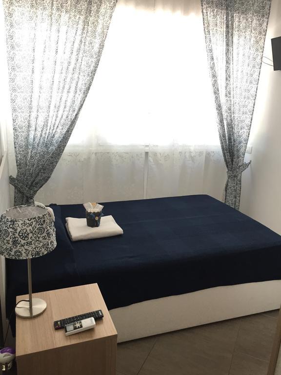 Aquarius Rome