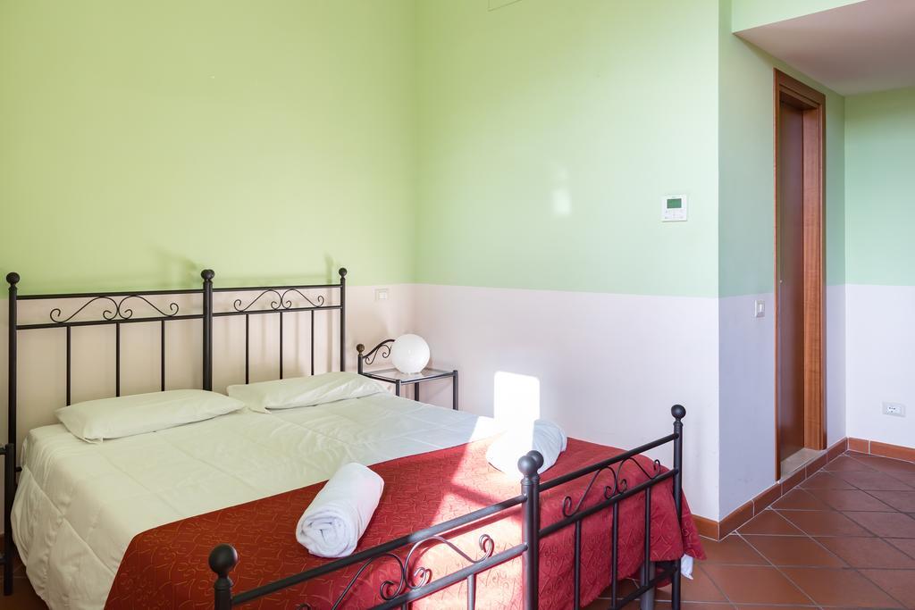 Domus Sessoriana Bed & Breakfast