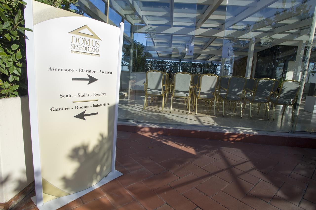 Bed & Breakfast Domus Sessoriana