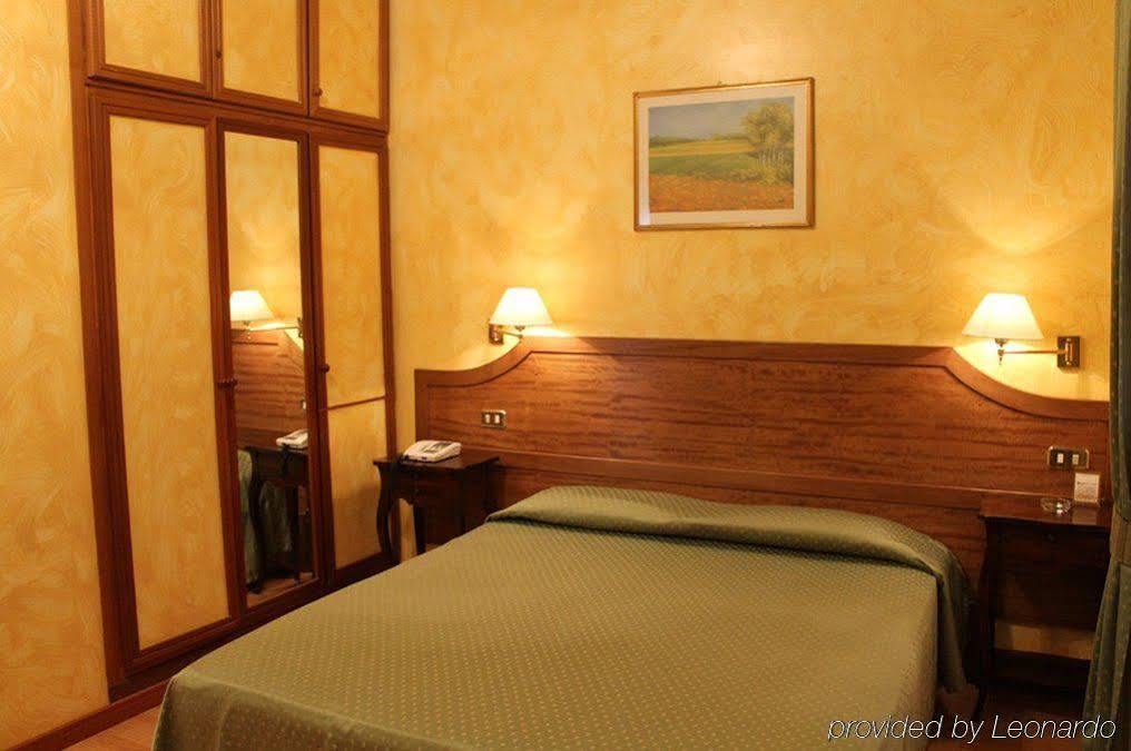 Hotel Fiori Roma