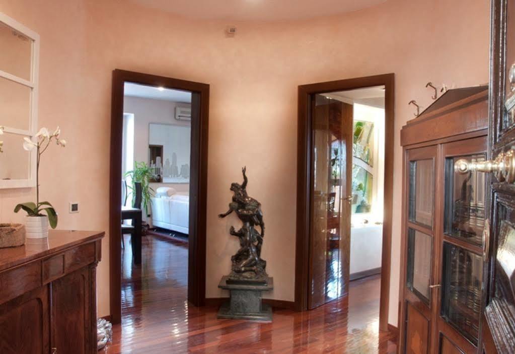 Apartment Atticus Forum Romanum Luxury Penthouse Rome