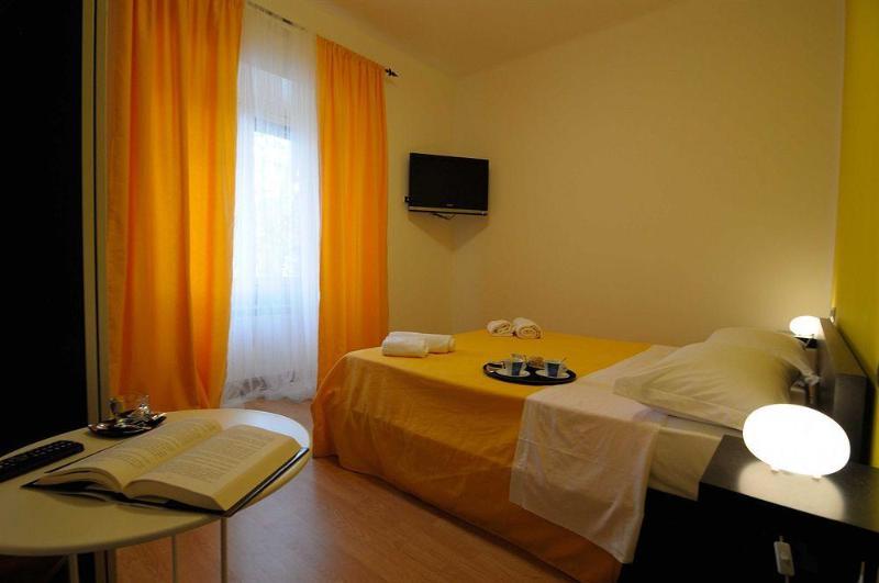 Trastevere 3* Roma