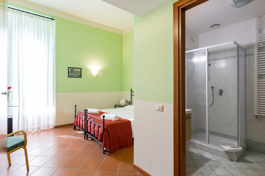 Bed & Breakfast Domus Sessoriana 3*