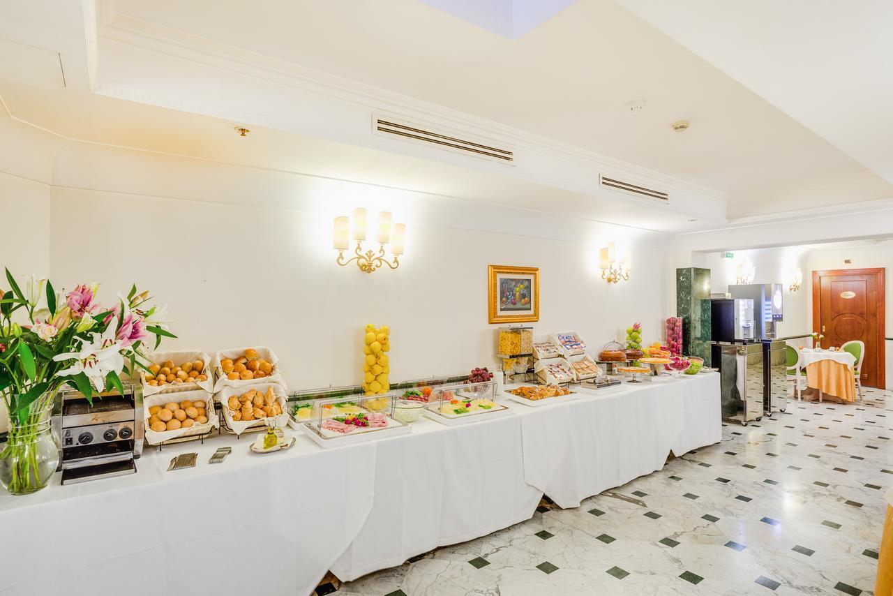 Raeli Regio Hotel