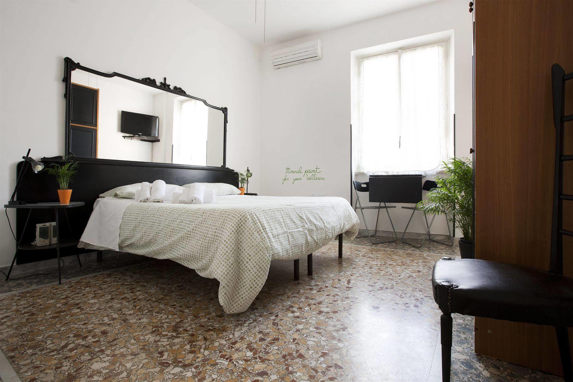 Martini Bed 3*