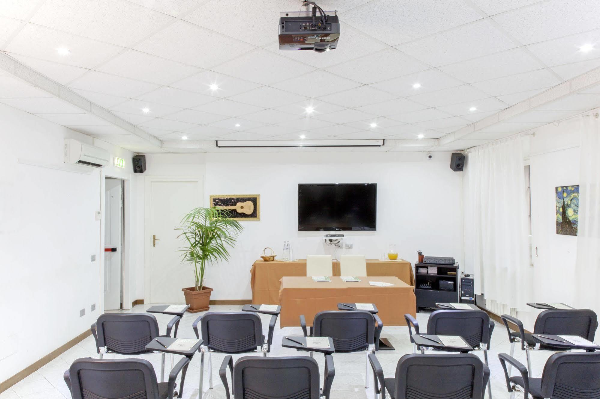 Hotel Pirandello Rome