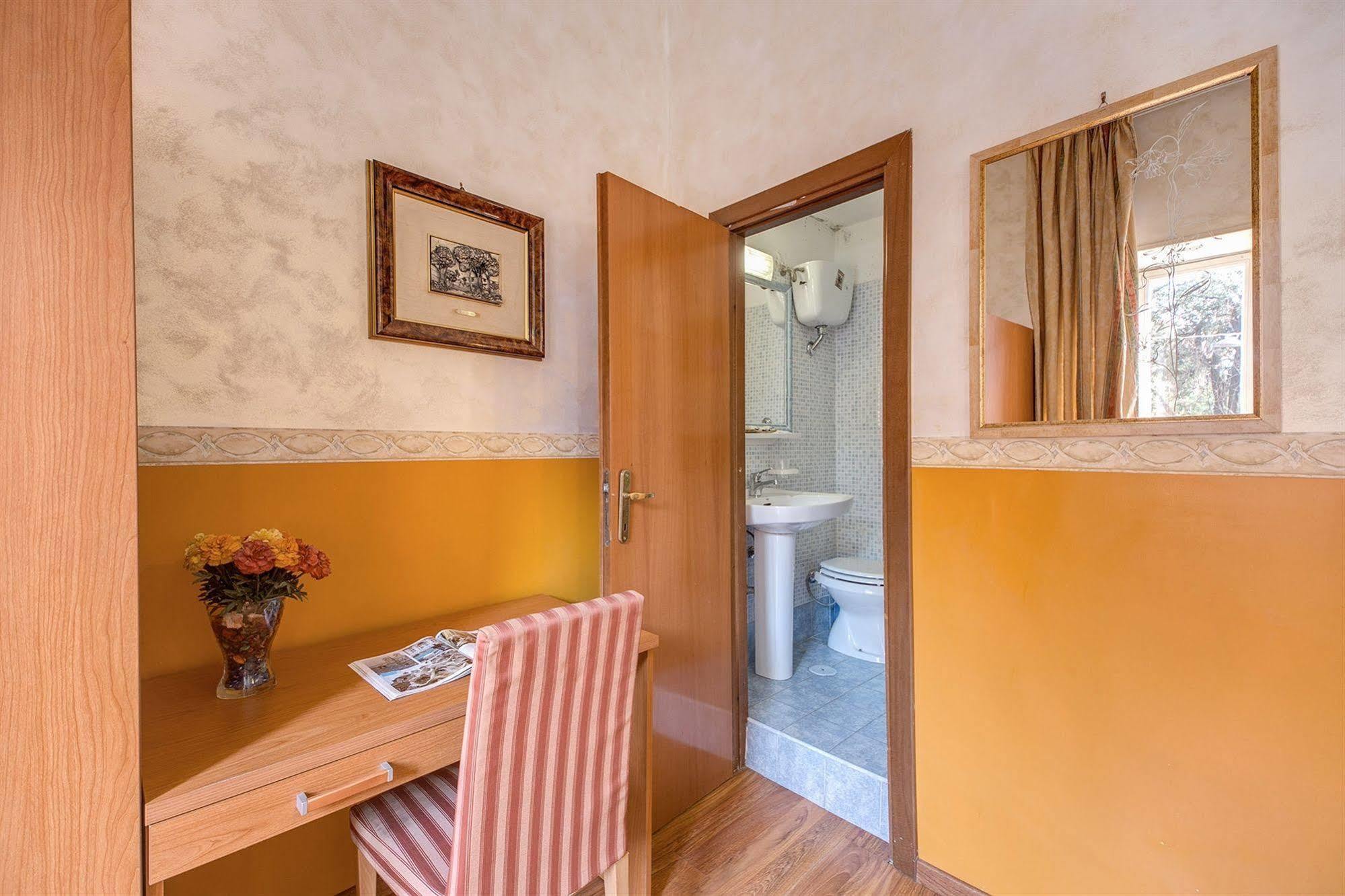 Aquarium Hotel Rome