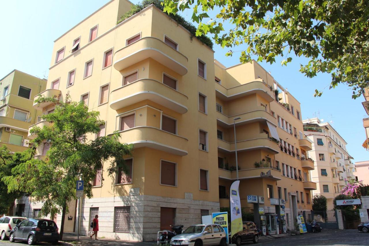 Comfort Piazza Mariano Armellini Gasthuis 2*