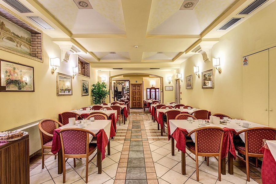 Al Manthia - Gruppo Trevi 4* Rome