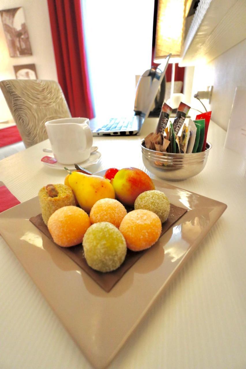 Tullia&prisca Relais Guest house 2*