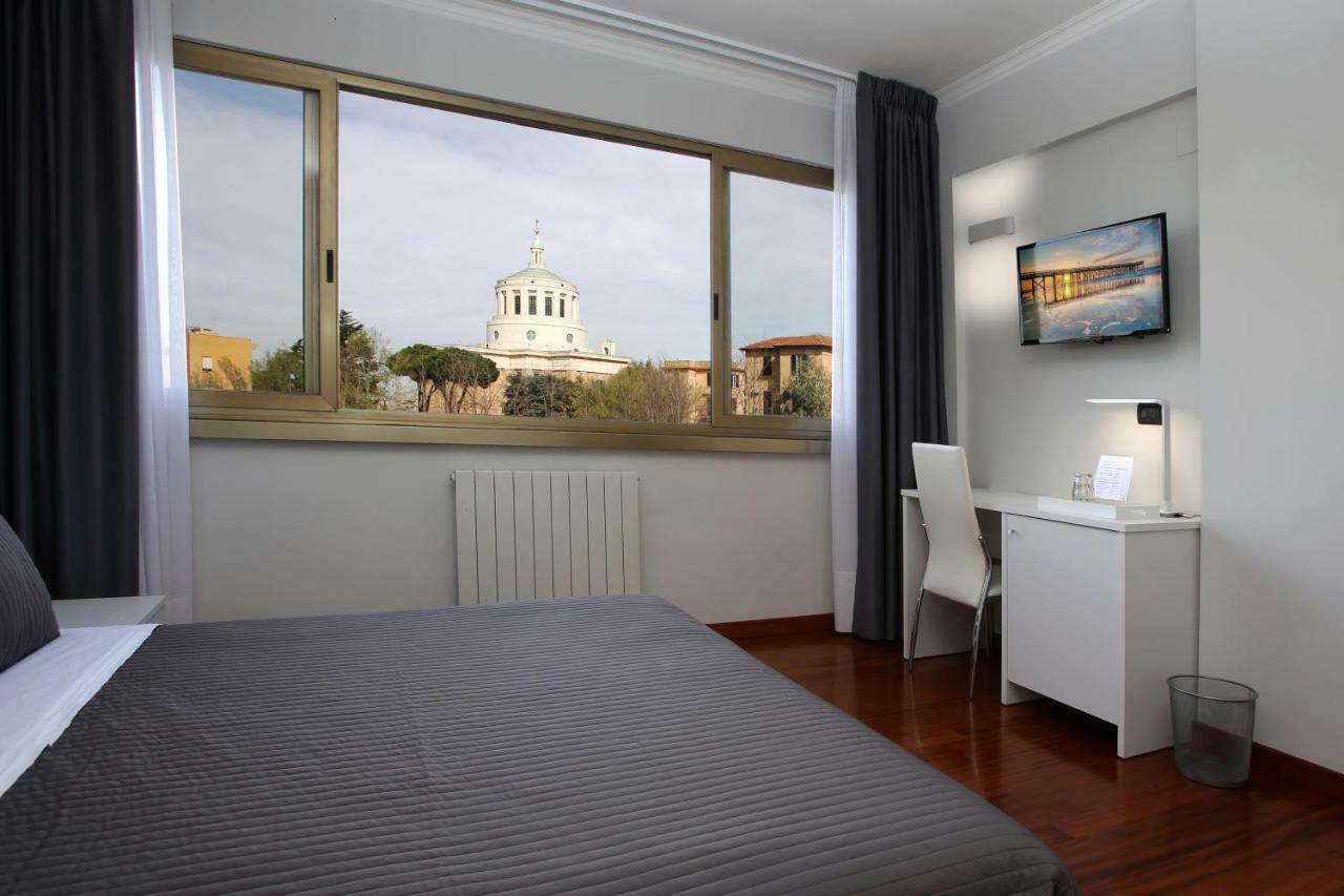 Bed & Breakfast J24 Rome