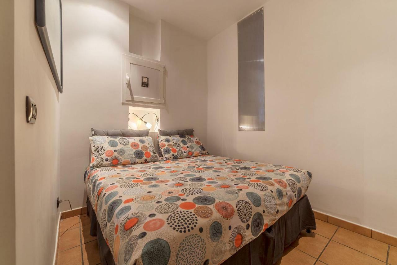 Colosseo & San Clemente Cozy Flat *