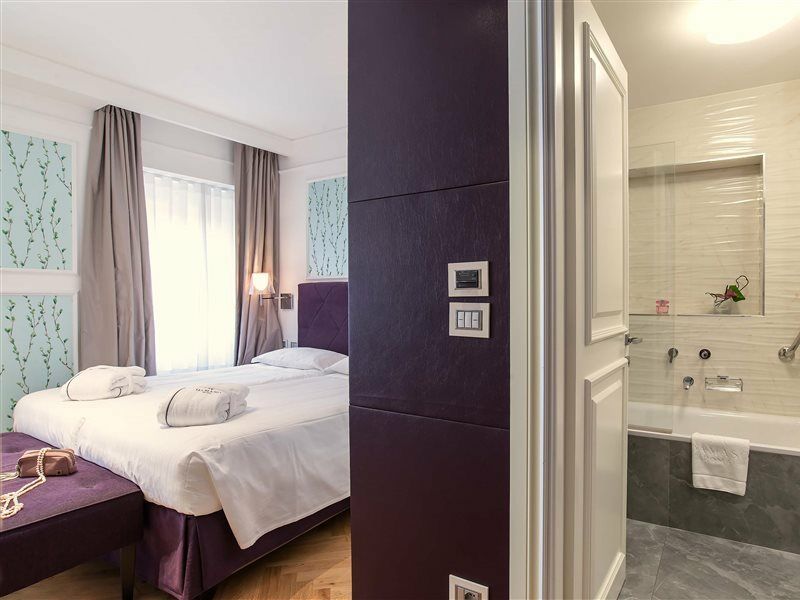 Hotel Damaso 3*
