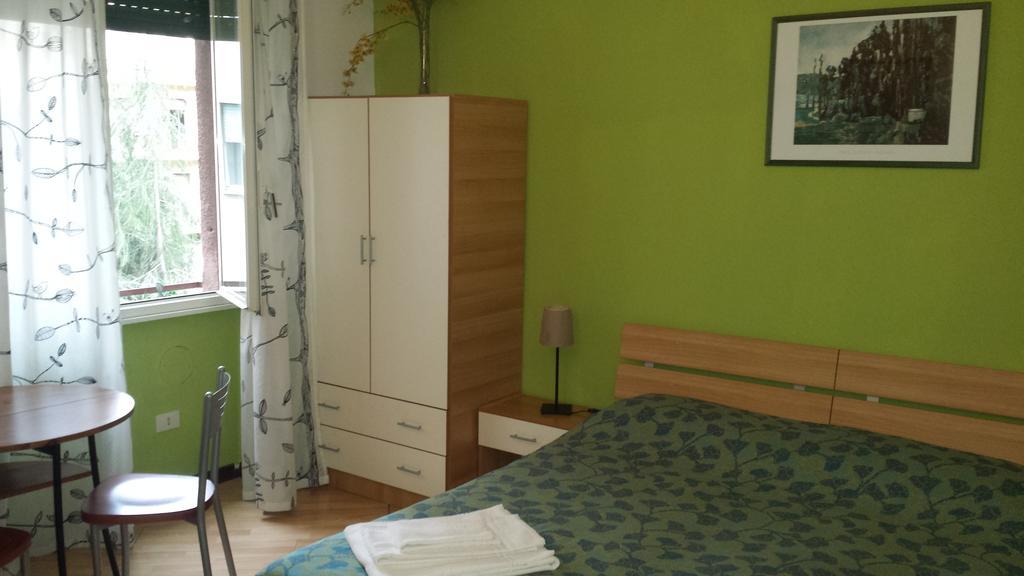 Bed & Breakfast Maison Genevois 3