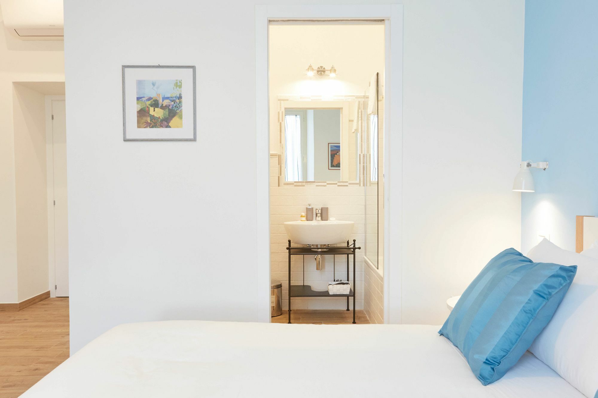 Colosseo Friendly & Guest house Rome