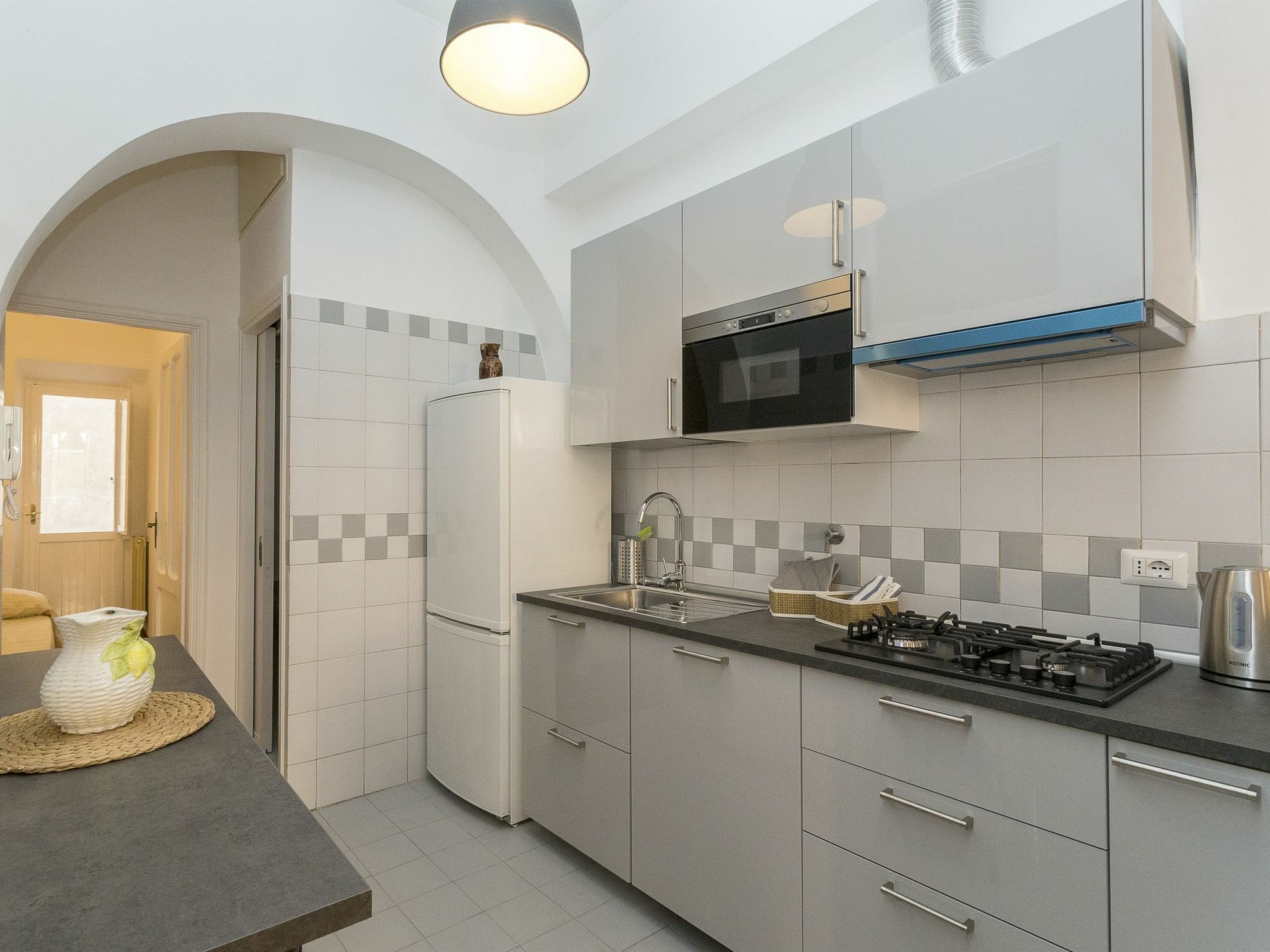 San Pietro Modern Apartment