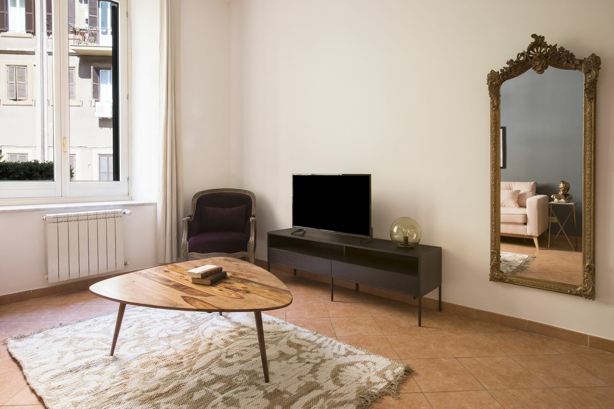 Elegant 1br In San Pietro / Vaticano By Sonder