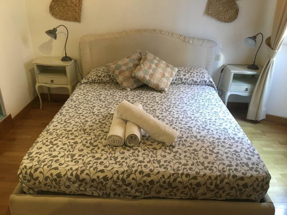 Il Mandorlo A Monti