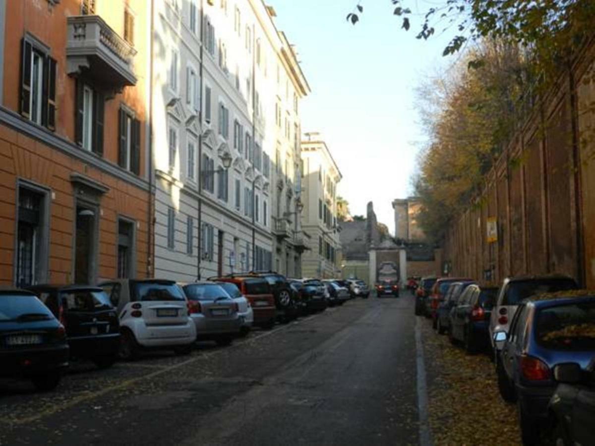 Appartement Parvula Domus Al Colosseo *