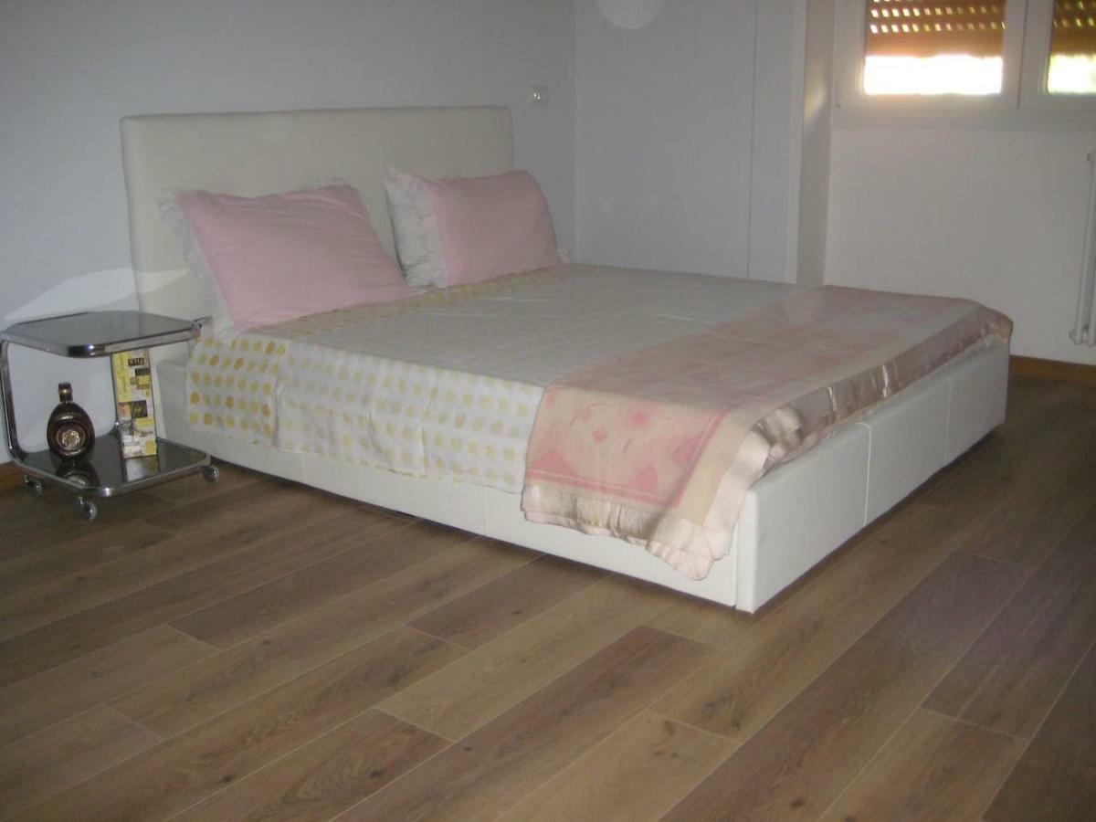 Simon Vatican Garden House - Free Parking Apartment *