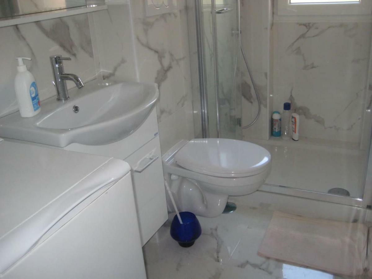 Apartment Simon Vatican Garden House - Free Parking Rome