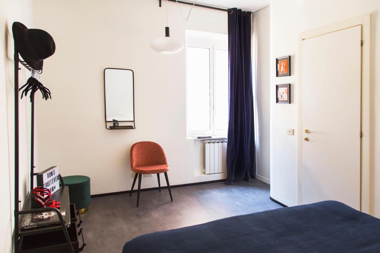 Trasteverehome - Santa Cecilia In Trastevere With Balcony * Rome