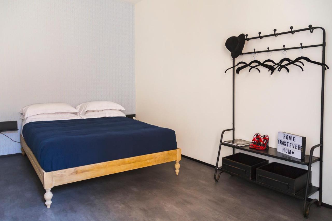 Apartment Trasteverehome - Santa Cecilia In Trastevere With Balcony Rome