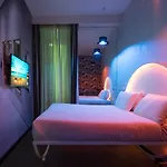 Irooms Jacuzzi Suites
