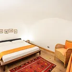 Quiet And Cozy Trastevere Hideaway