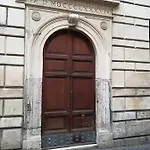 Castel Sant\'Angelo Apartment