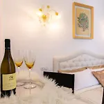 Sant\'Ivo Apartments