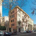 Trastevere Glorioso Wood 2 Bedrooms Apartment