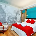 Piranesi Charmsuite