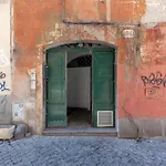 Hostel Open Space Campo Fiori x big group