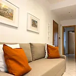 IV House