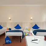 Budget Rooms Des Arts