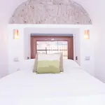 Spanish Steps Mini-Loft