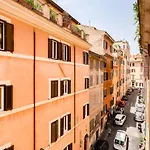 Bbl - Trevi 2Bdr Apartment