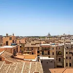 Iflat Incredible View Of The Heart Of Rome