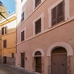 Heart Of Trastevere Studio Flat
