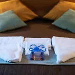 Capital Rooms